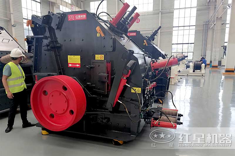 紅星新型反擊式破碎機設備 紅星新型反擊式破碎機設備