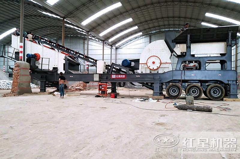 方案2移動(dòng)式破碎機(jī)設(shè)計(jì)方案現(xiàn)場(chǎng) 方案2移動(dòng)式破碎機(jī)設(shè)計(jì)方案現(xiàn)場(chǎng)